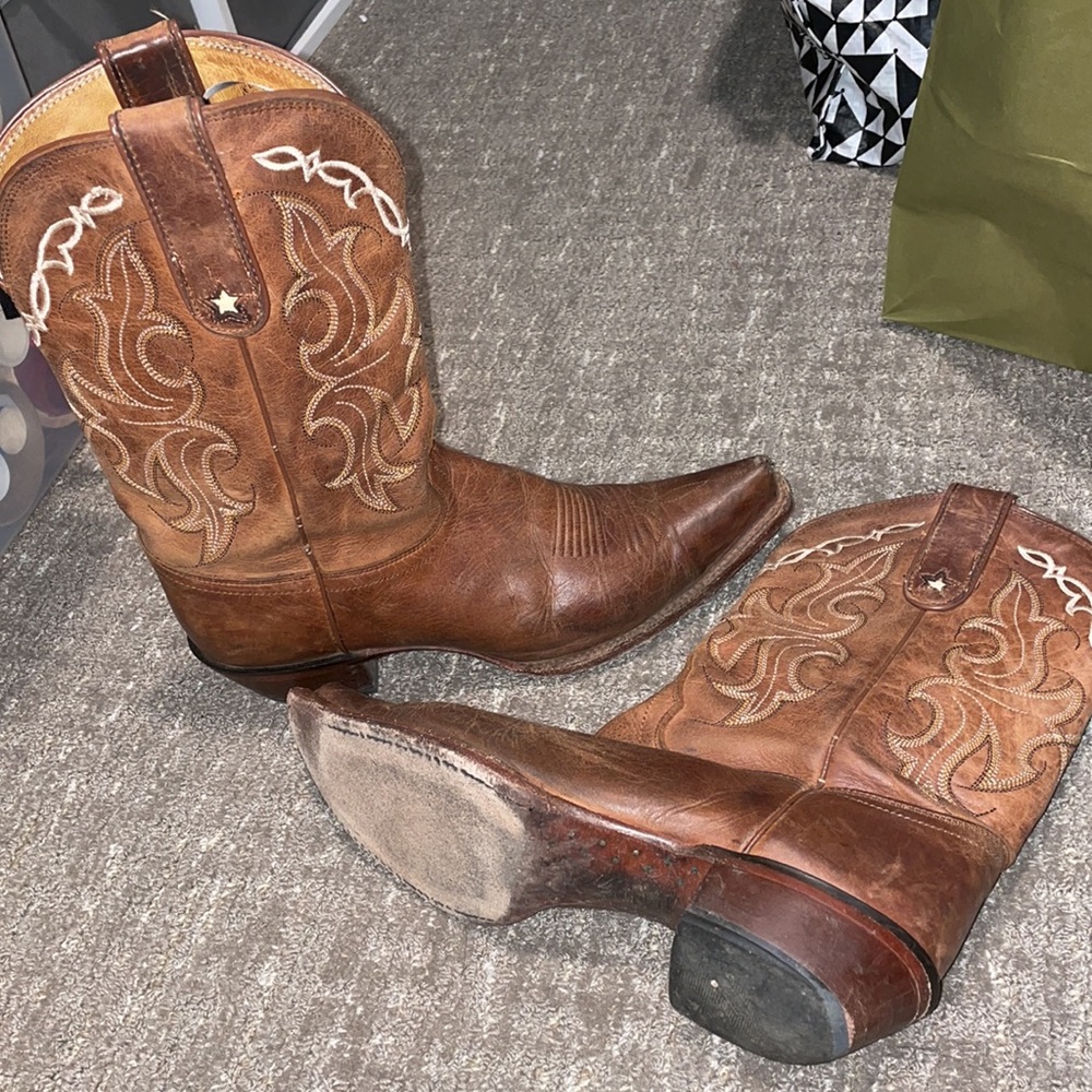 Tony Lama Brown 11" Honey Saguaro Cowboy boots